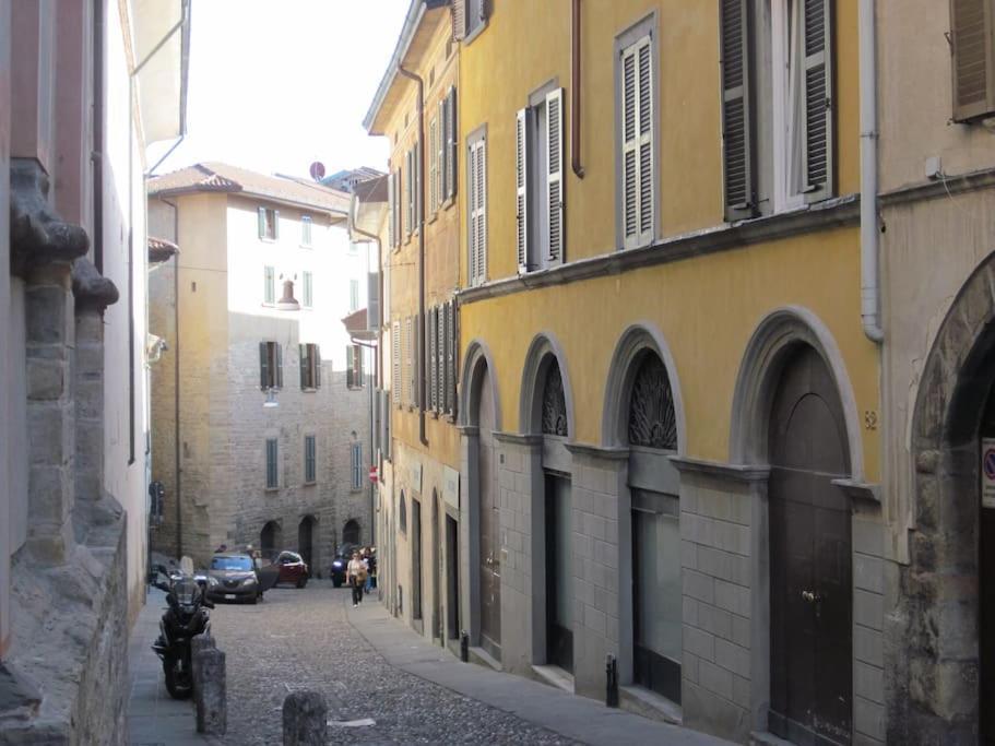 Casa Lalla In Centro Storico A Bergamo Dış mekan fotoğraf