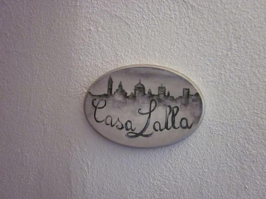 Casa Lalla In Centro Storico A Bergamo Dış mekan fotoğraf